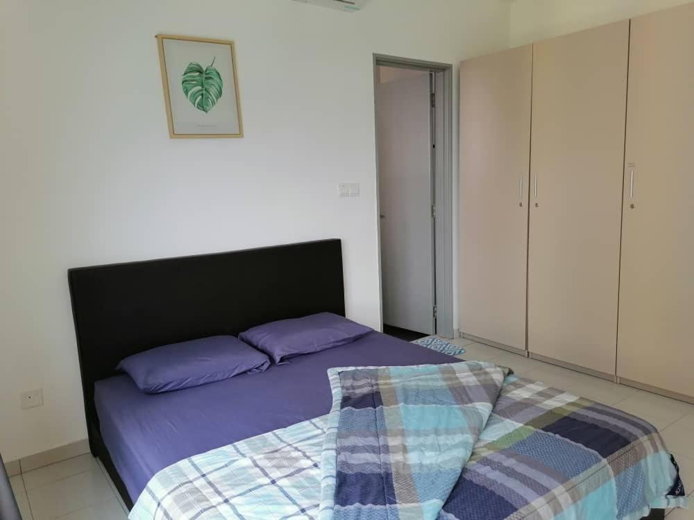 Mesahill Nilai 2 Room Condo - Fast Wifi, Amazing Pool & Tv Экстерьер фото