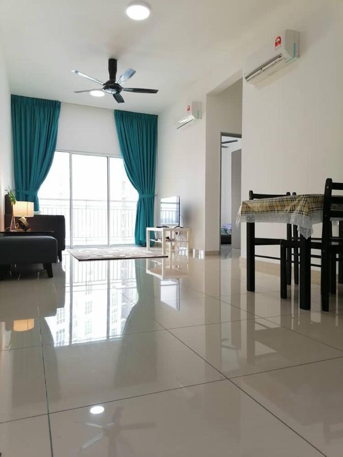 Mesahill Nilai 2 Room Condo - Fast Wifi, Amazing Pool & Tv Экстерьер фото